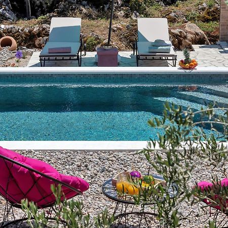 Holiday Home Danica Ozici Ngoại thất bức ảnh